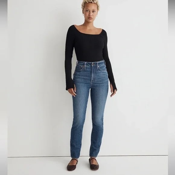 Madewell Denim - Madewell The Curvy Perfect Vintage Jean 26P Petite High Rise Tapered Medium Wash